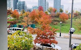 Luxe 2 Bed Suite Downtown Toronto Near Waterfront