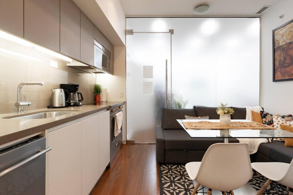 Luxe 2 Bed Suite Downtown Toronto Near Waterfront Buitenkant foto