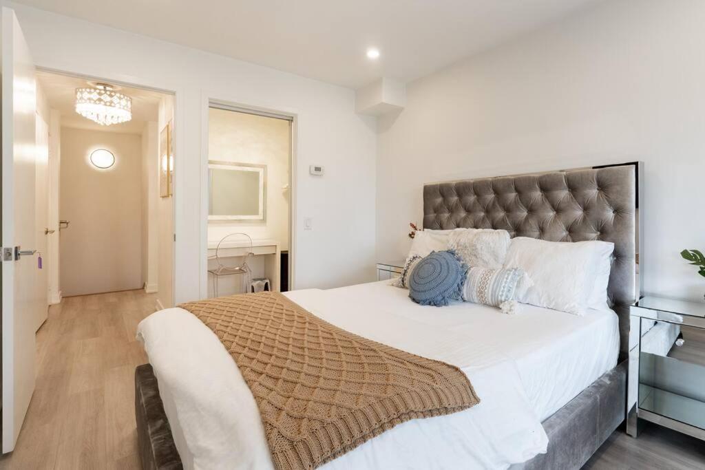 Luxe 2 Bed Suite Downtown Toronto Near Waterfront Buitenkant foto