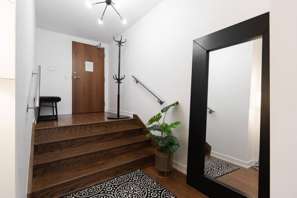 Luxe 2 Bed Suite Downtown Toronto Near Waterfront Buitenkant foto